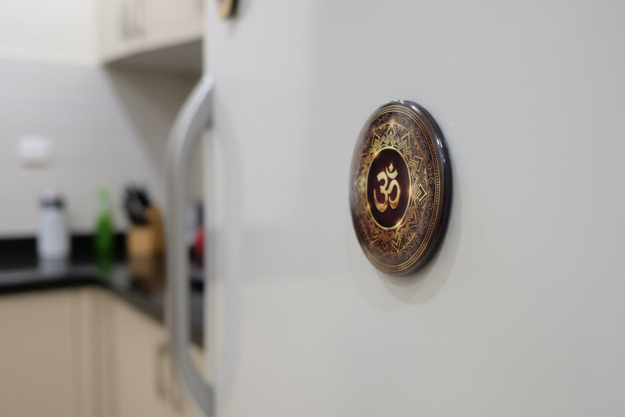 Om Symbol Round Shaped Pin Badge and Fridge Magnet